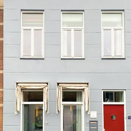 Charming House In Centre *