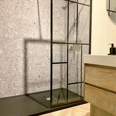 Charming House In Centre *