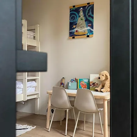 Charming House In Centre Vakantiehuis Oud-Beijerland