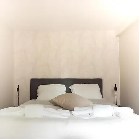 بيت للعطل Charming House In Centre *