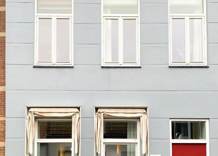 Charming House In Centre *