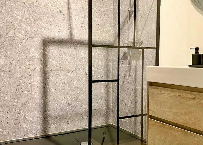 Charming House In Centre *